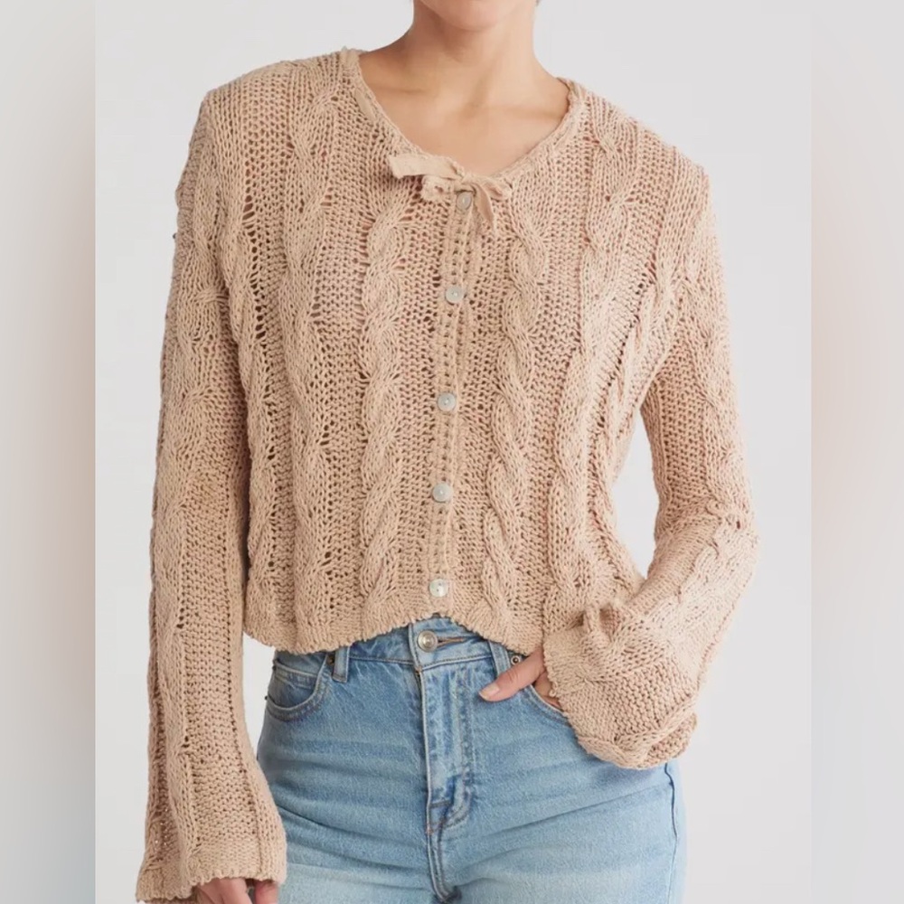 Free people Womens smoke grey Cable Knit Sweater size XL perfect for spring/fall